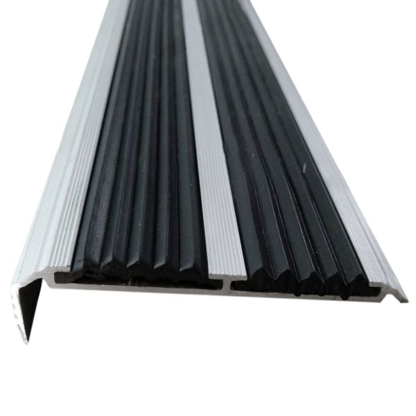 Кутовий поріжок алюмінієвий з подвійною гумовою вставкою 1 м