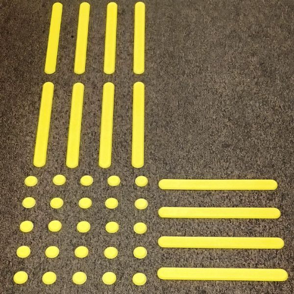 Тактильний індикатор гнучкий самоклеючий Ø33 мм "Конус"