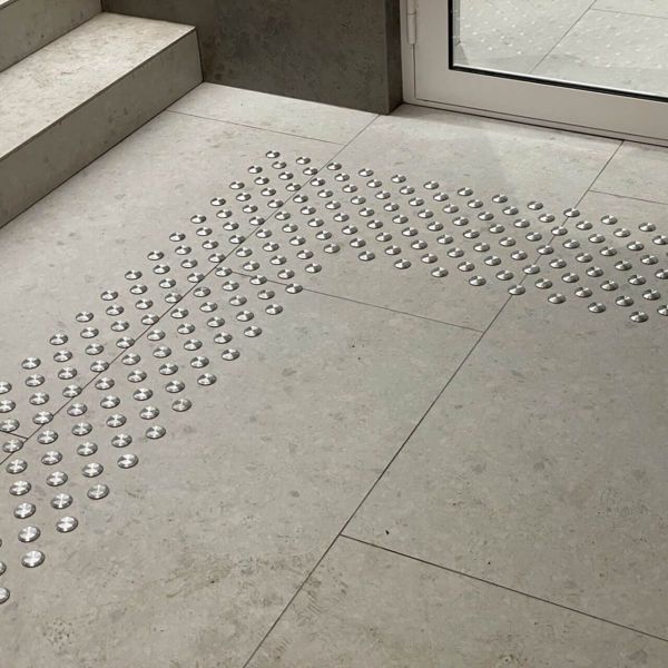 Набір з тактильних індикаторів. 86 штук