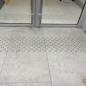 Набір з тактильних індикаторів. 86 штук