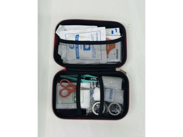 Аптечка універсальна для авто, дому та офісу 200×130 мм | Oxford + EVA